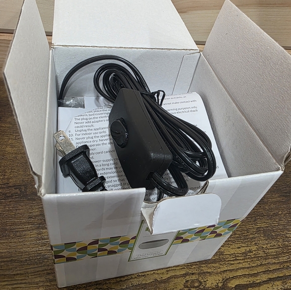 Scentsy Taupe Mod Warmer - Neutral Taupe Finish - Picture 3 of 3